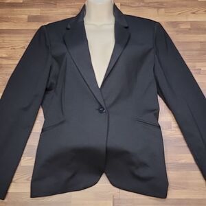 Audrey & Celine Black Blazer Size Large
